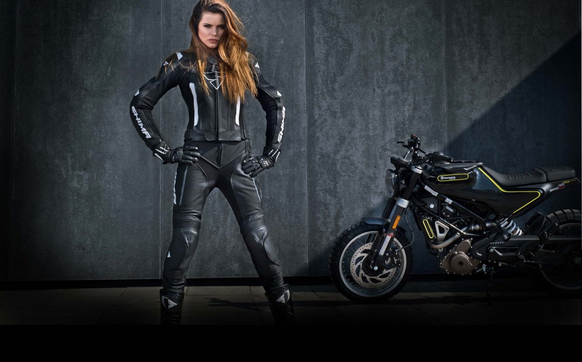 Мотоциклетный костюм женский