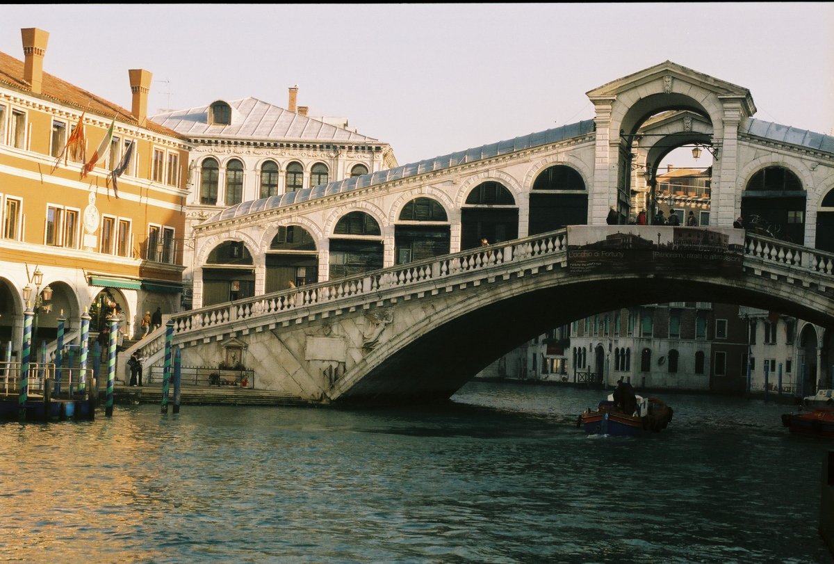 Рива-дель-ферро в Венеции