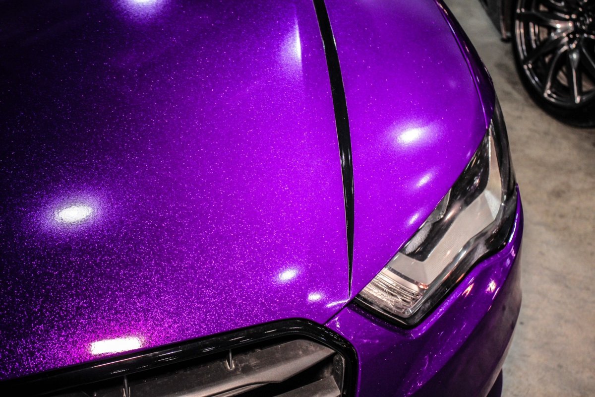 Nissan GTR фиолетовый хром