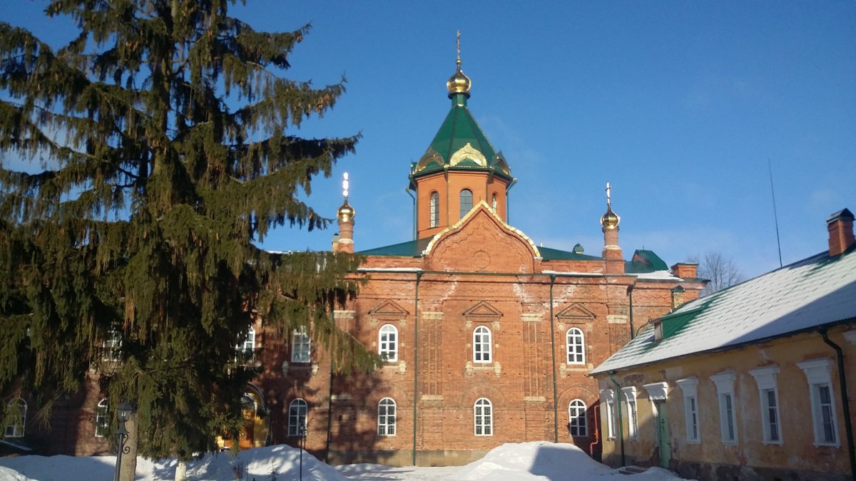 Воскресенский кафедральный собор в старой Руссе