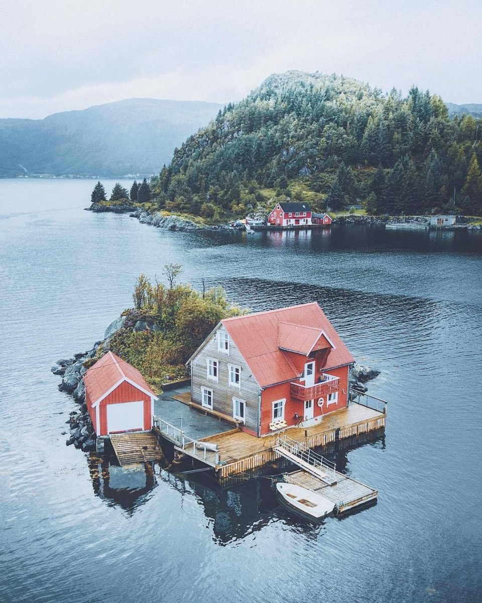 Норвегия озеро траунген