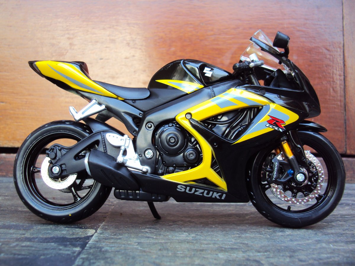 Мотоцикл GSXR 600