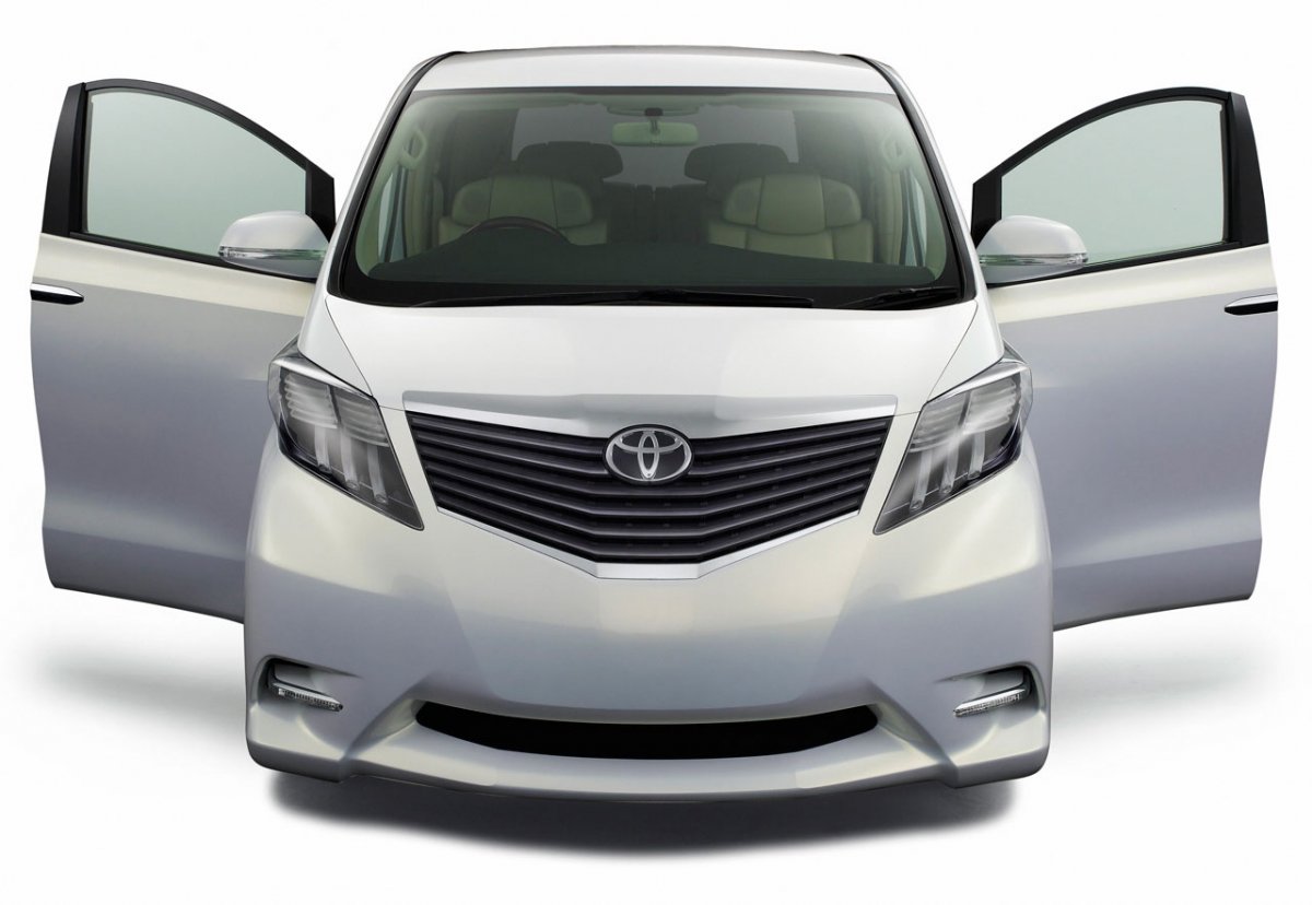 Toyota Corolla Hatchback 2013