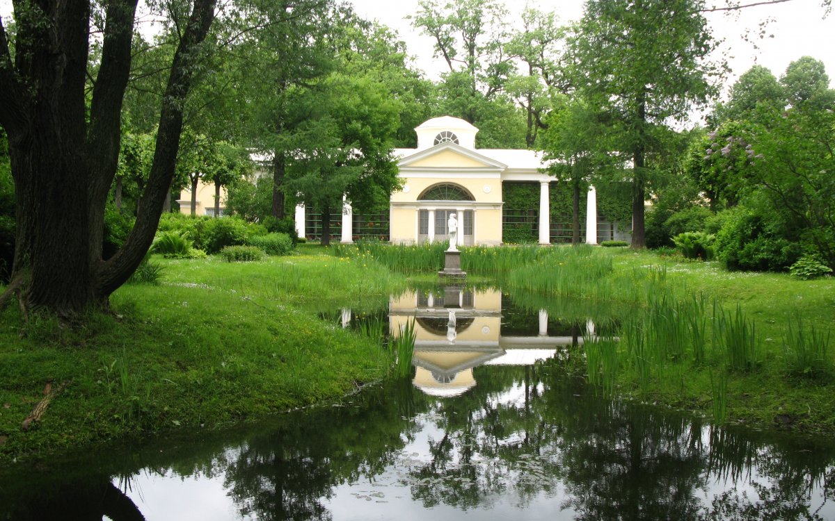 Павловский парк Санкт-Петербург