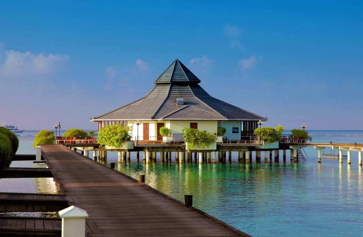 Остров центара Мальдивы