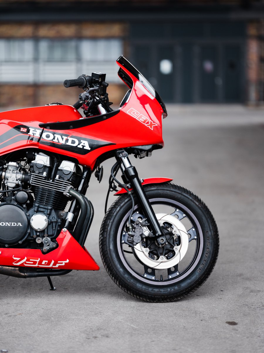Honda CBX 750 Boldor
