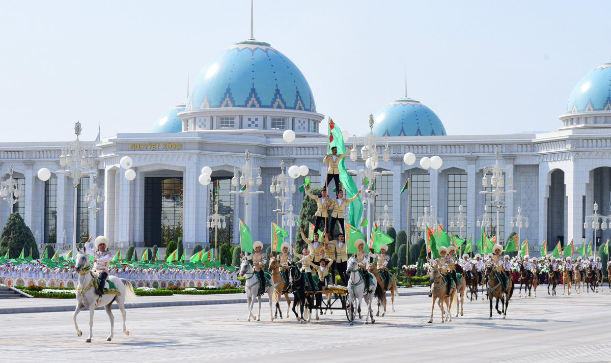 Парк независимости Туркменистана