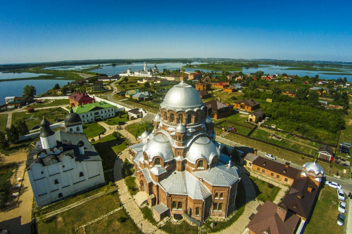 Остров Свияжск в Казани