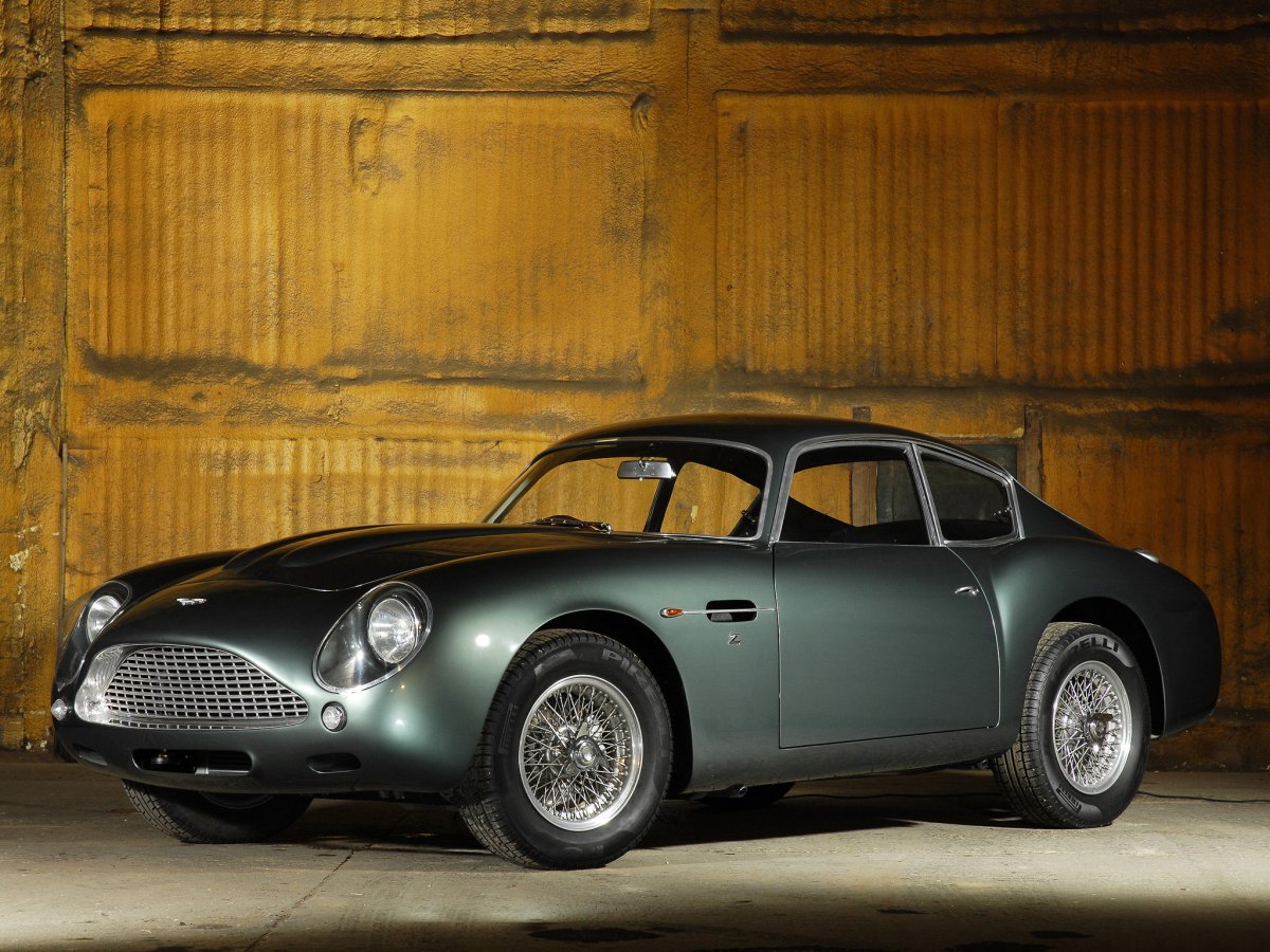 Aston Martin db4 gt