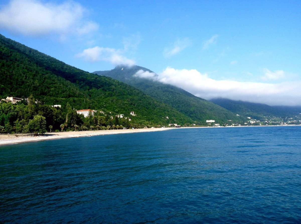 Абхазия Гагры горы море