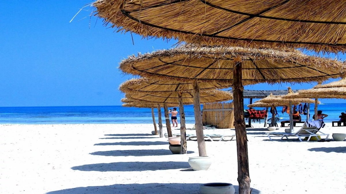 Тунис пляжи