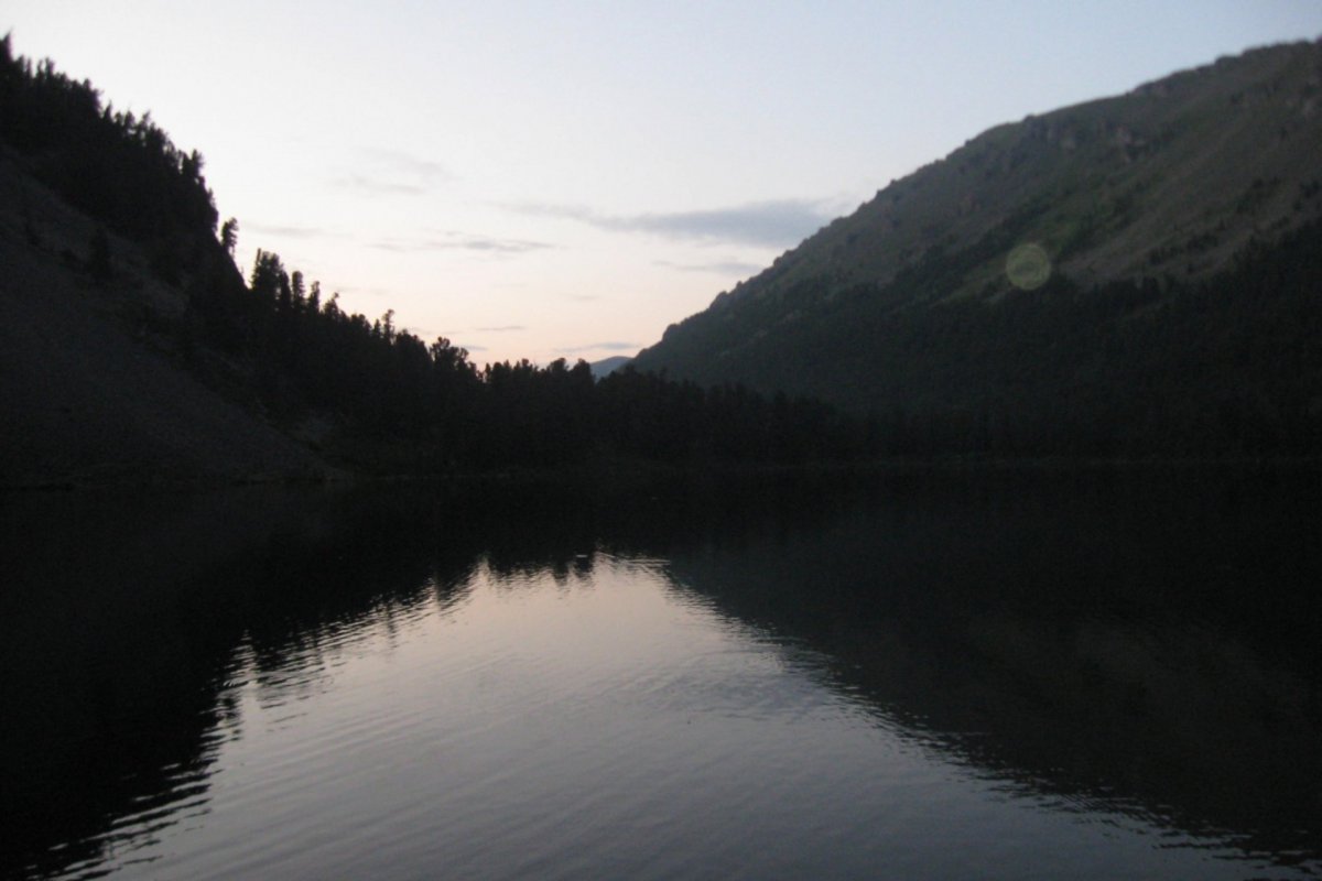 Перевал крепкий озеро Таймень