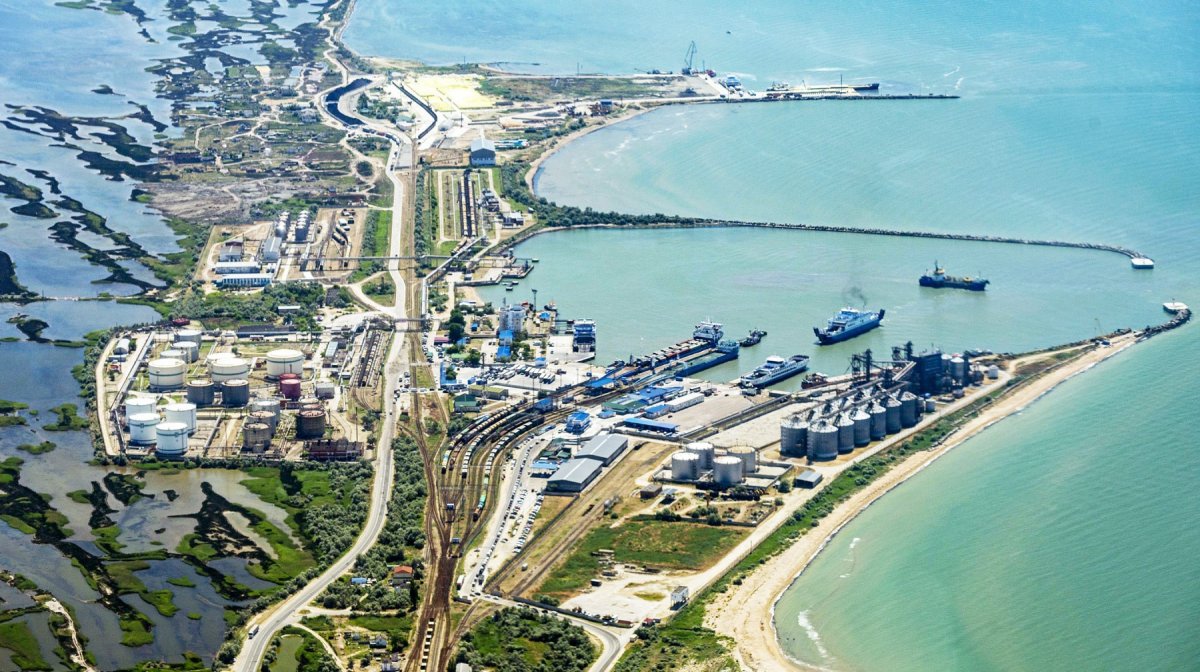 Морской порт Кавказ