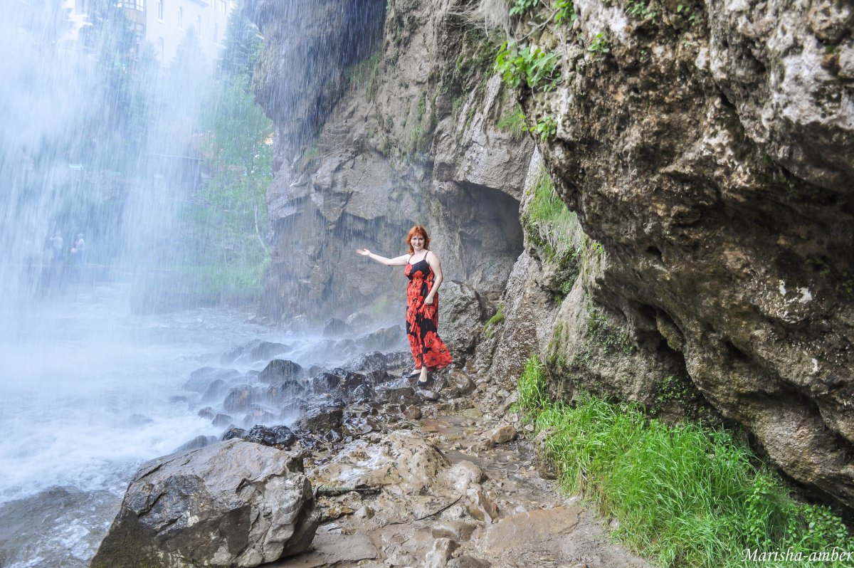 Фотосессия под водопадом