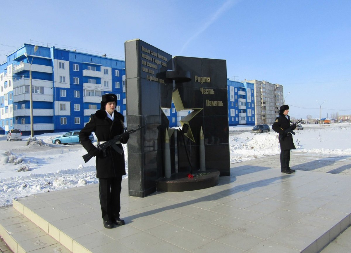 Памятники воинам интернационалистам в Шарыпово