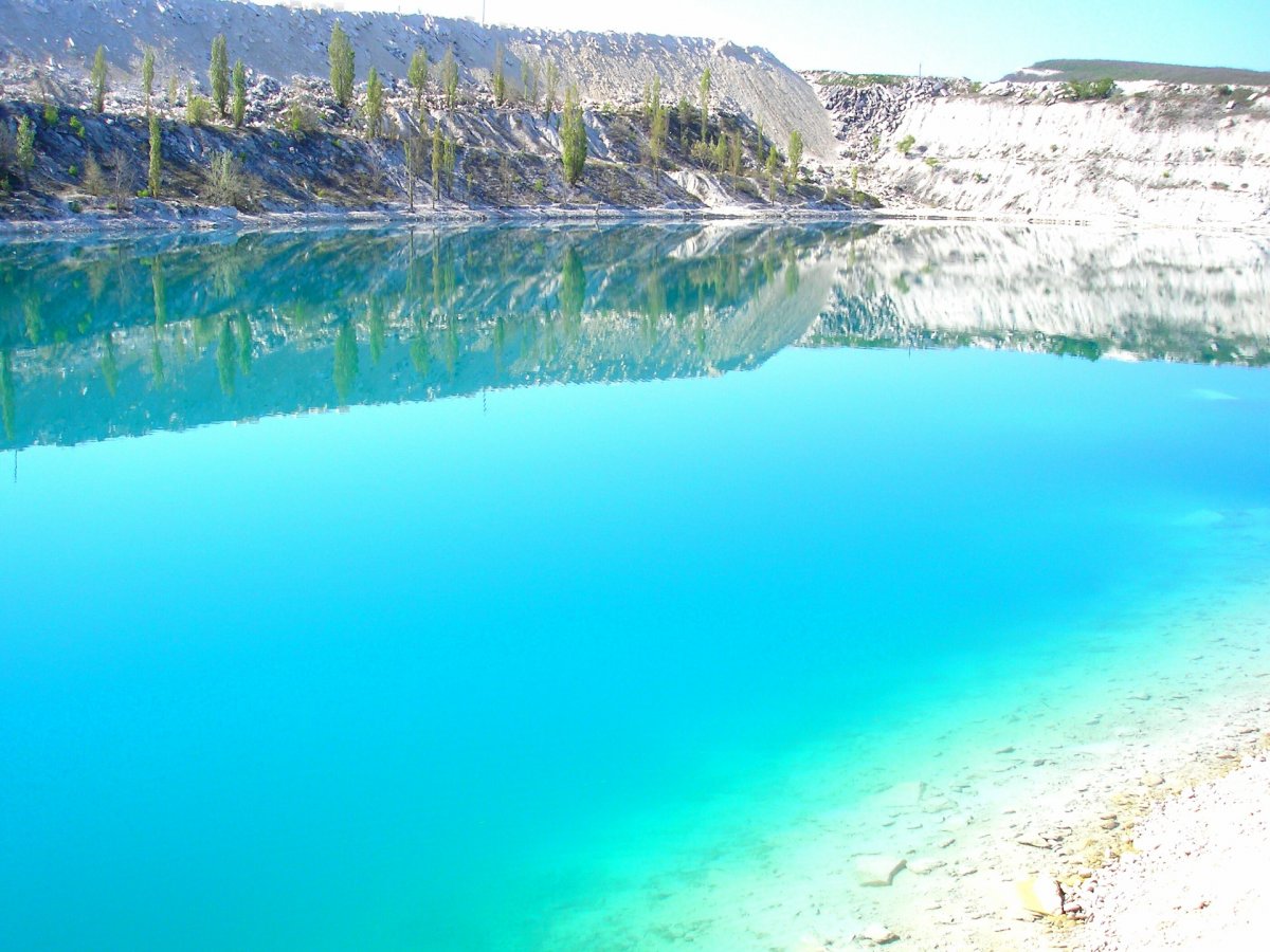 Голубое озеро Алушта