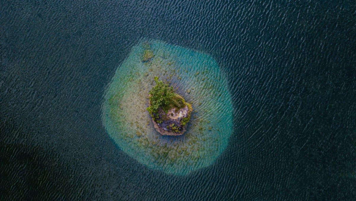 Остров Понд