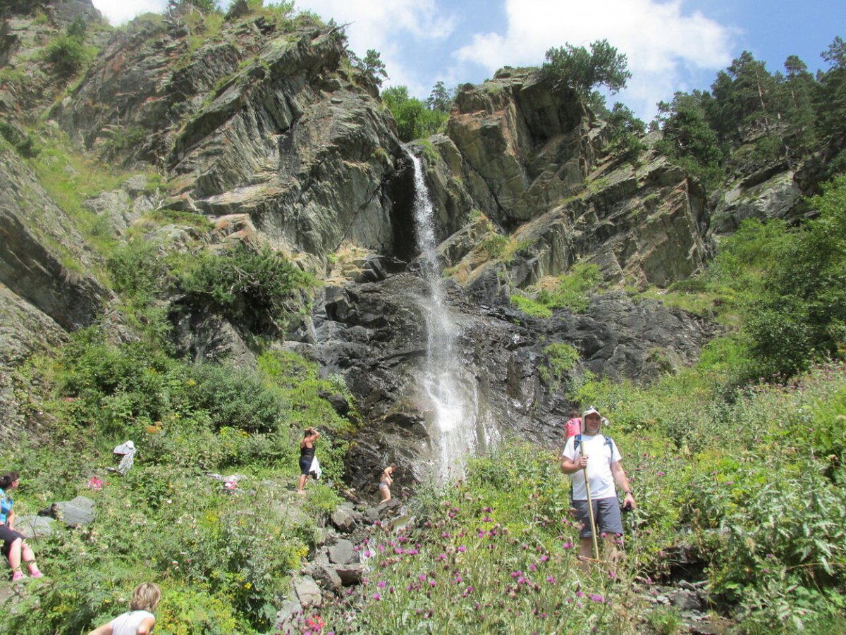 Казачий водопад Архыз