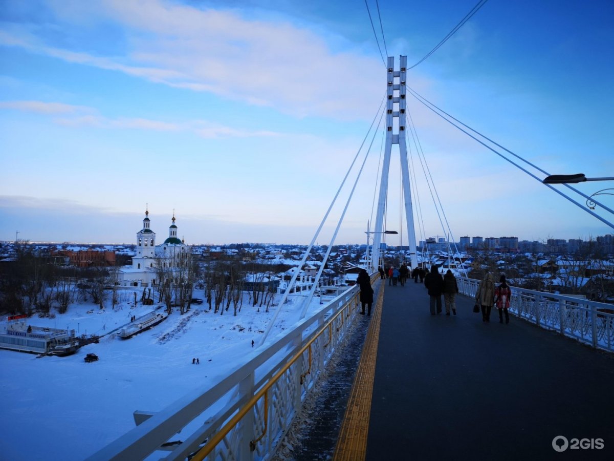 Мост влюбленных Тюмень зимой