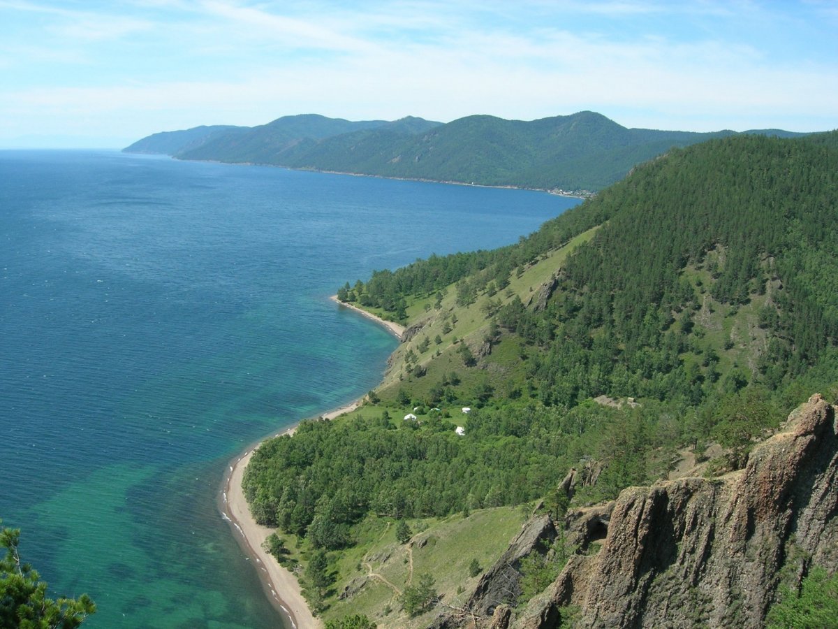 Озеро Байкал вид сверху