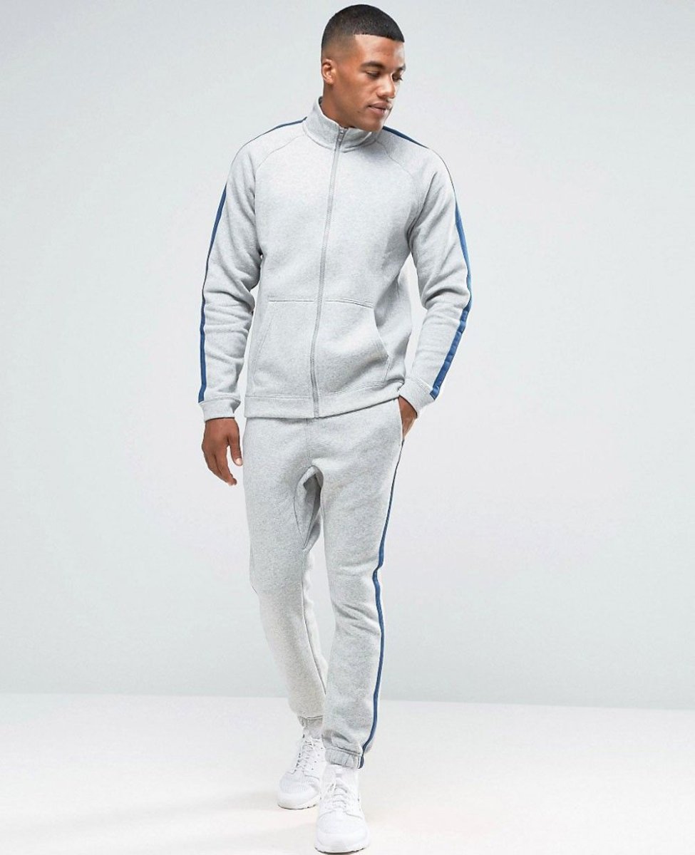 Nike Sportswear Tech Fleece костюм