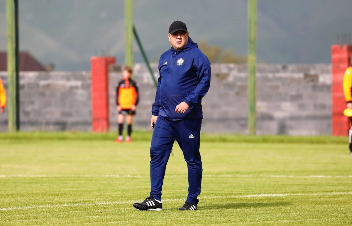 Алексей Кузнецов тренер