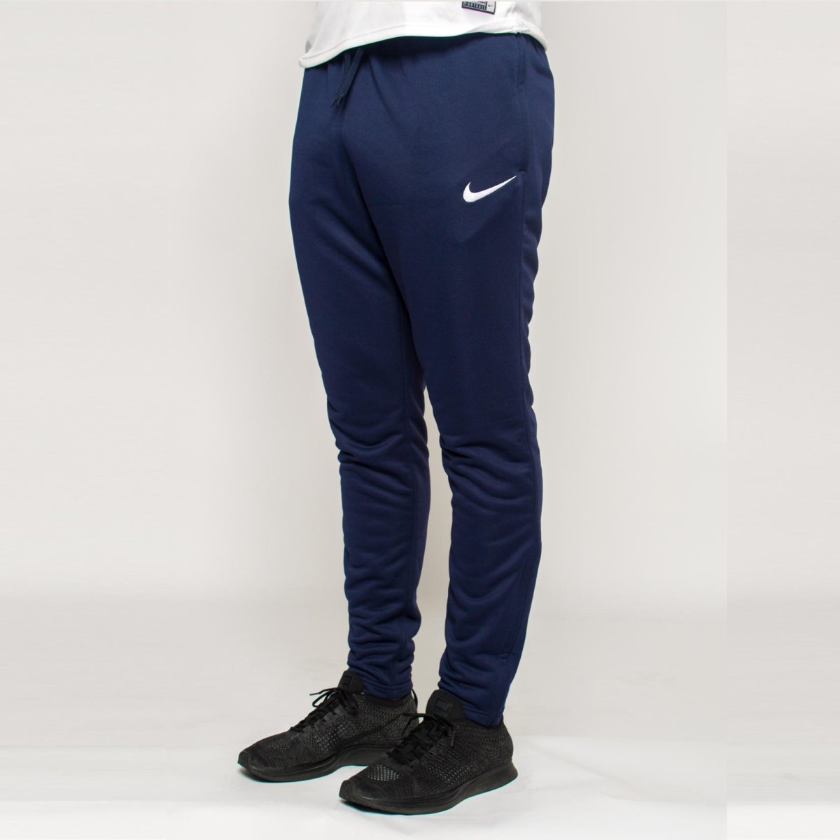 Мужские спортивные штаны Nike Dri Fit 725931-010