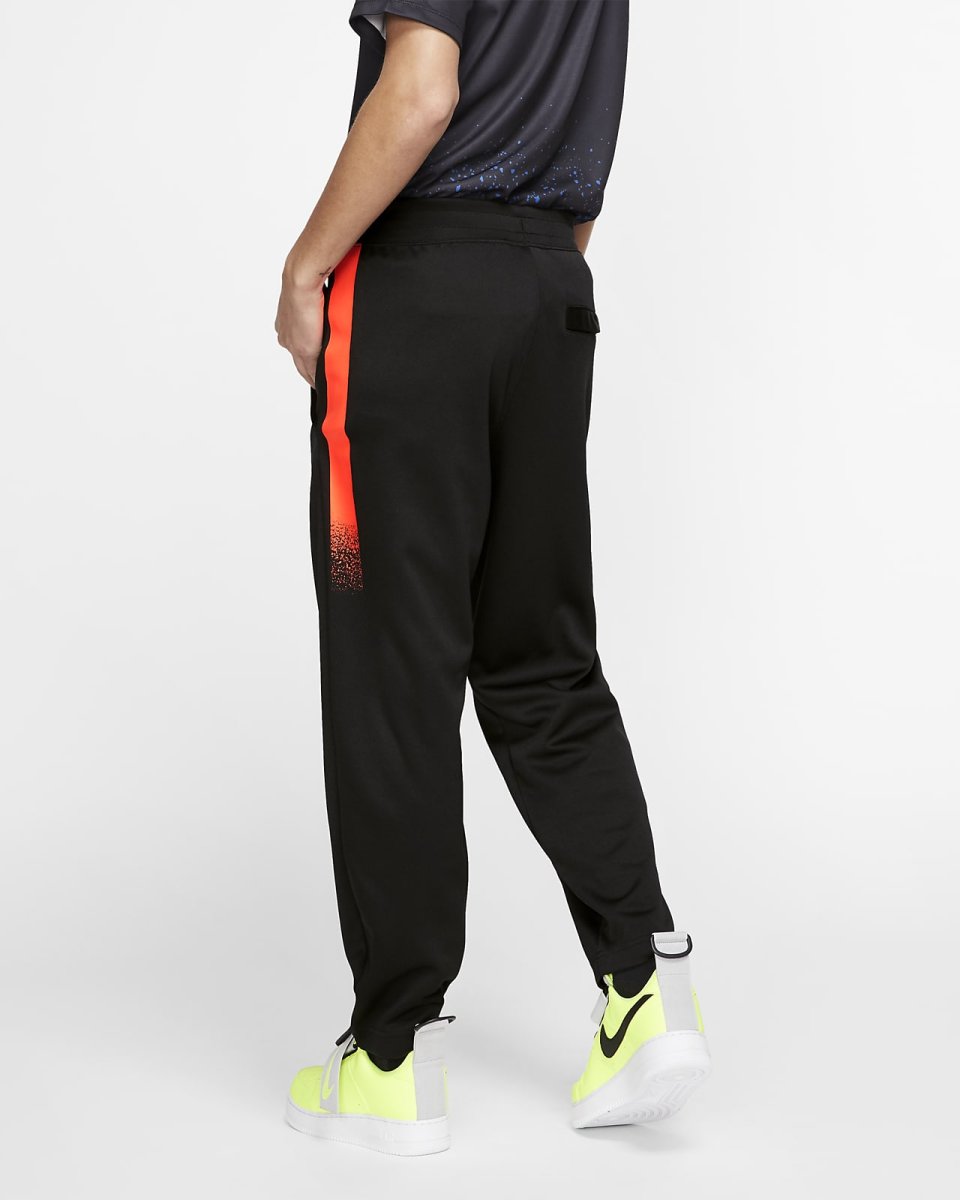 Nike Sportswear men's trousers. Nike CA