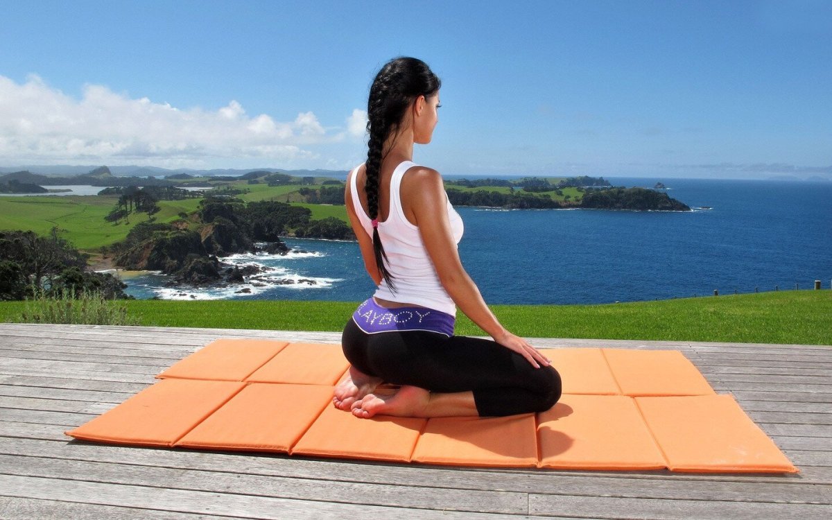 Lexa Melisa Yoga
