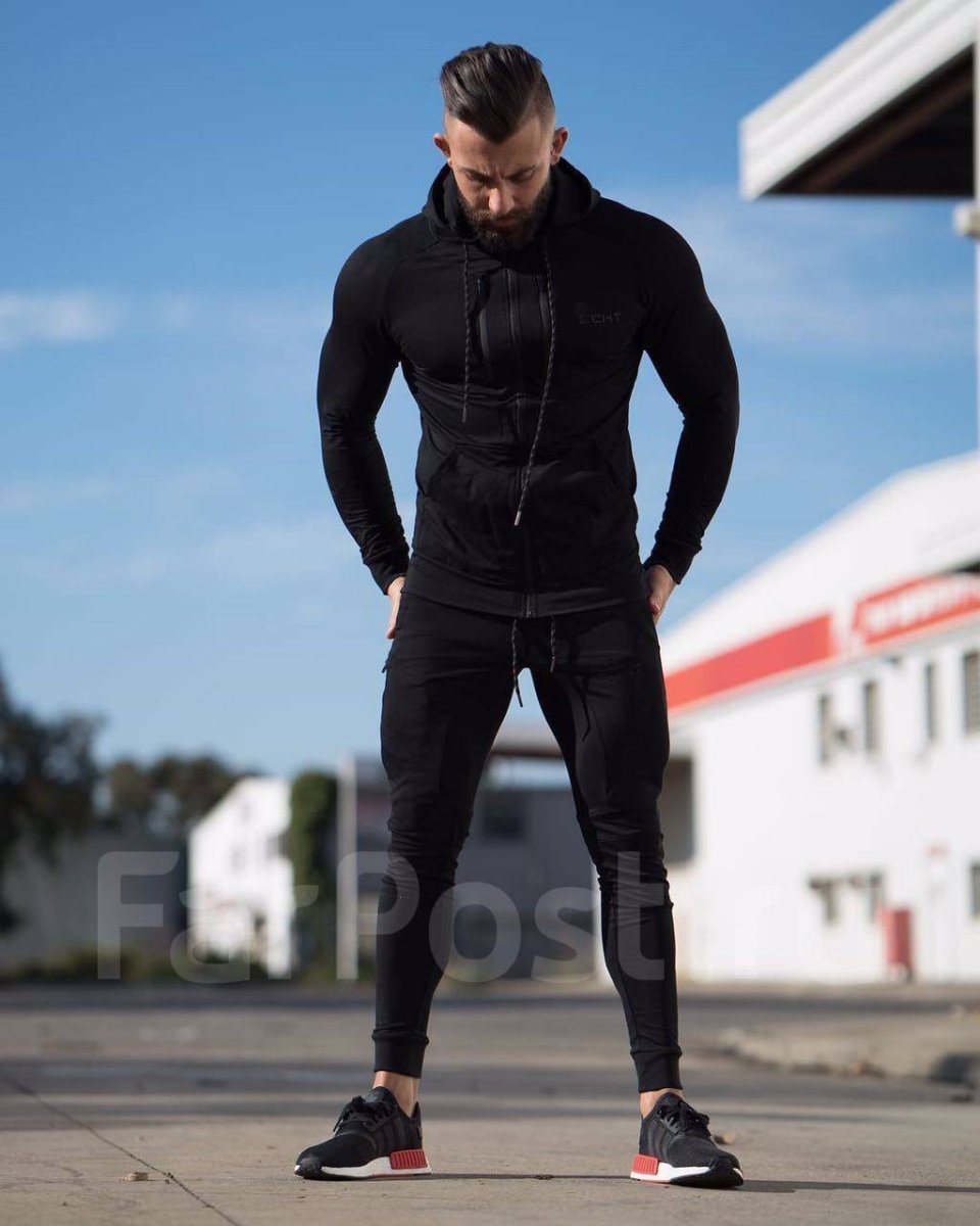 Обтягивающий костюм для мужчин