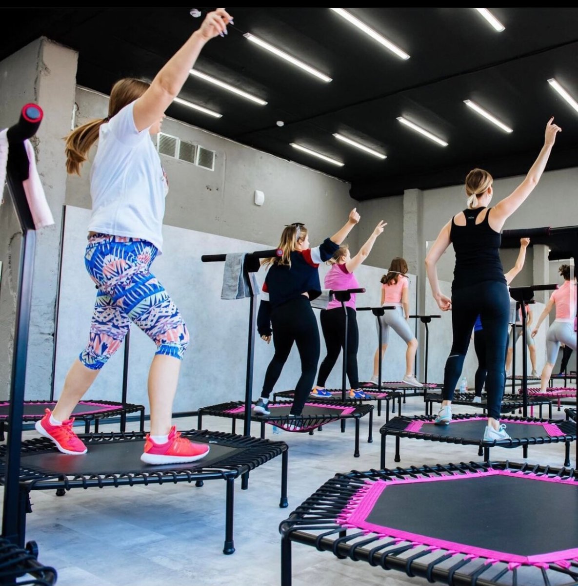 HIIT тренировка 10 упражнений
