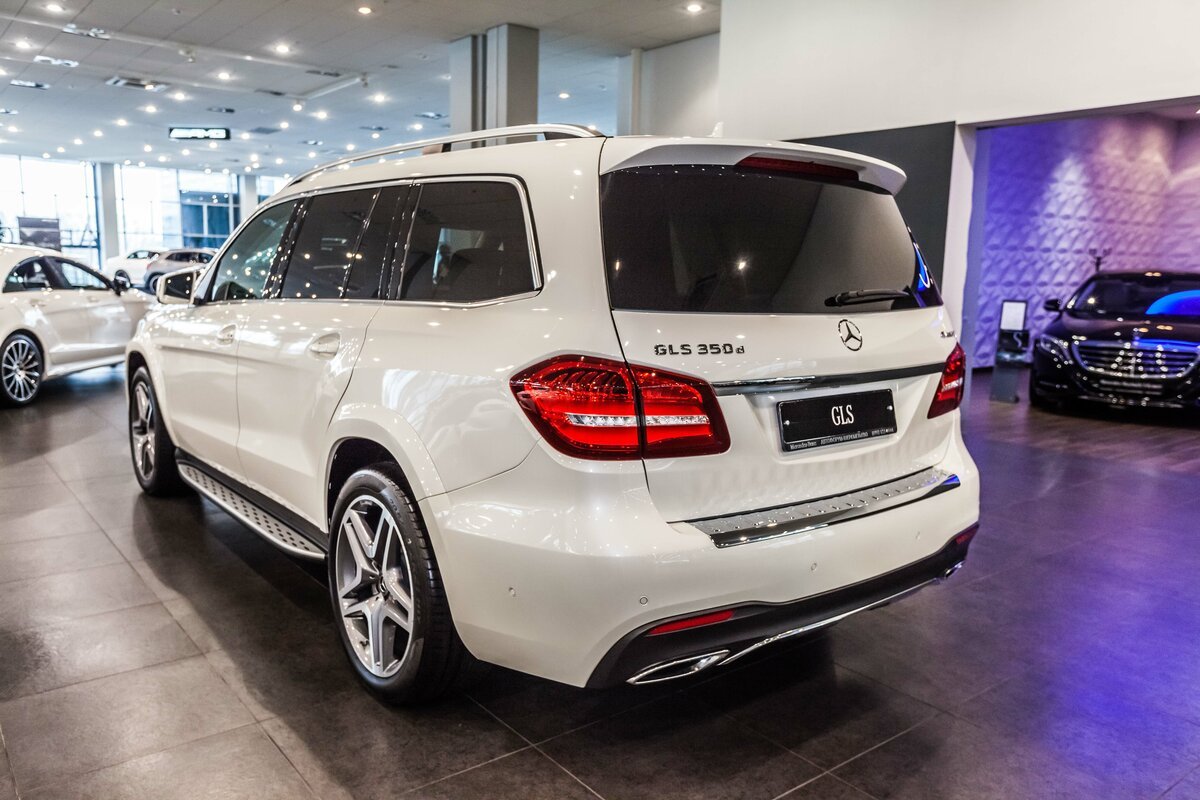 Мерседес-Бенц GLS 350d
