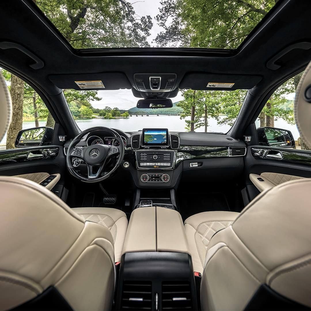 Мерседес ГЛС 550