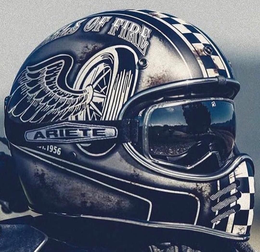 Шлем Cafe Racer