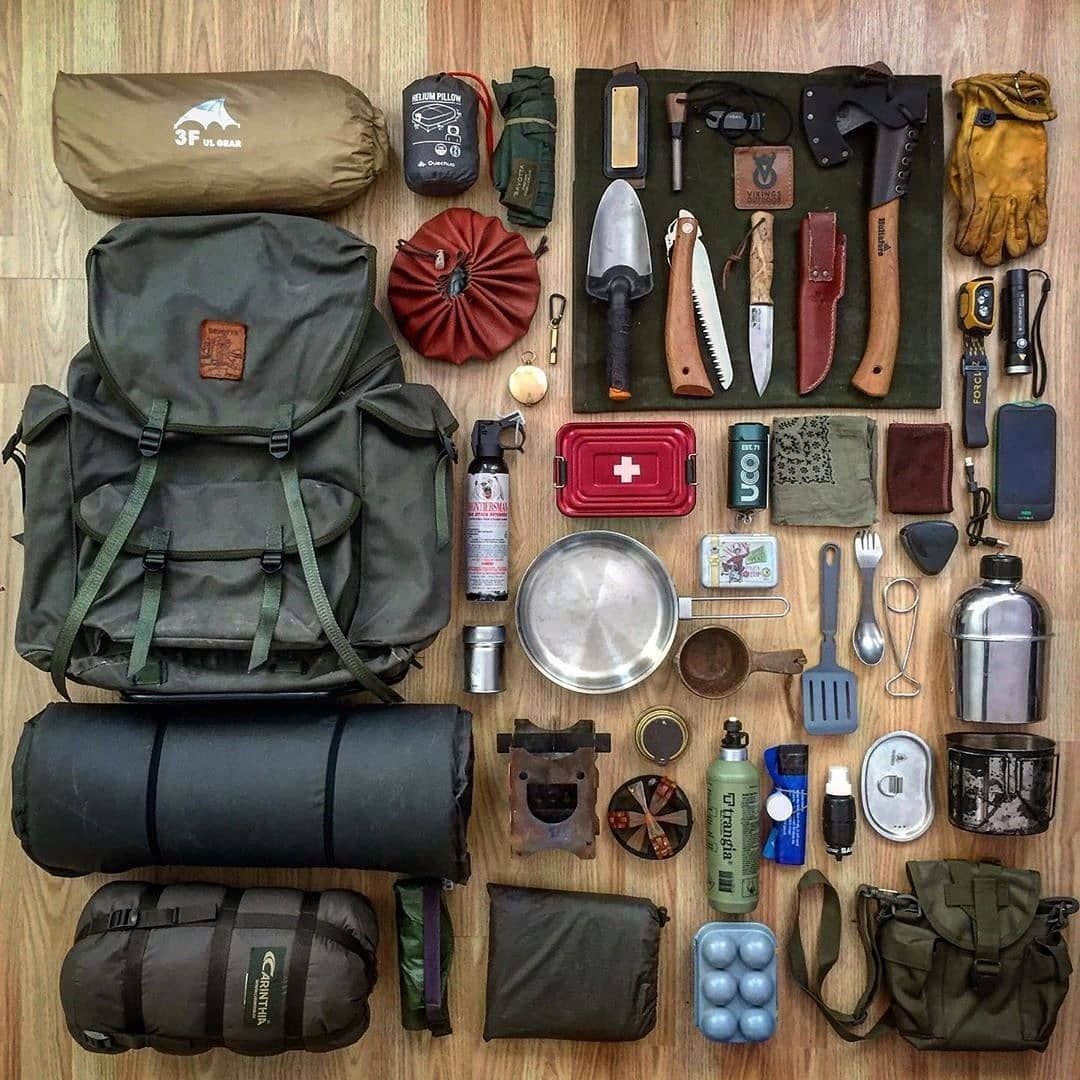 Bushcraft & Survival Kit