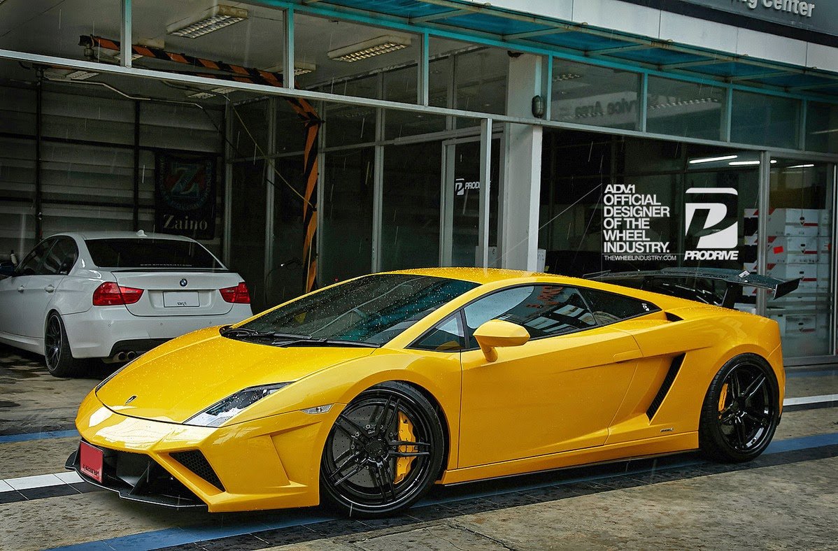 Ламборджини Галлардо Superleggera Yellow
