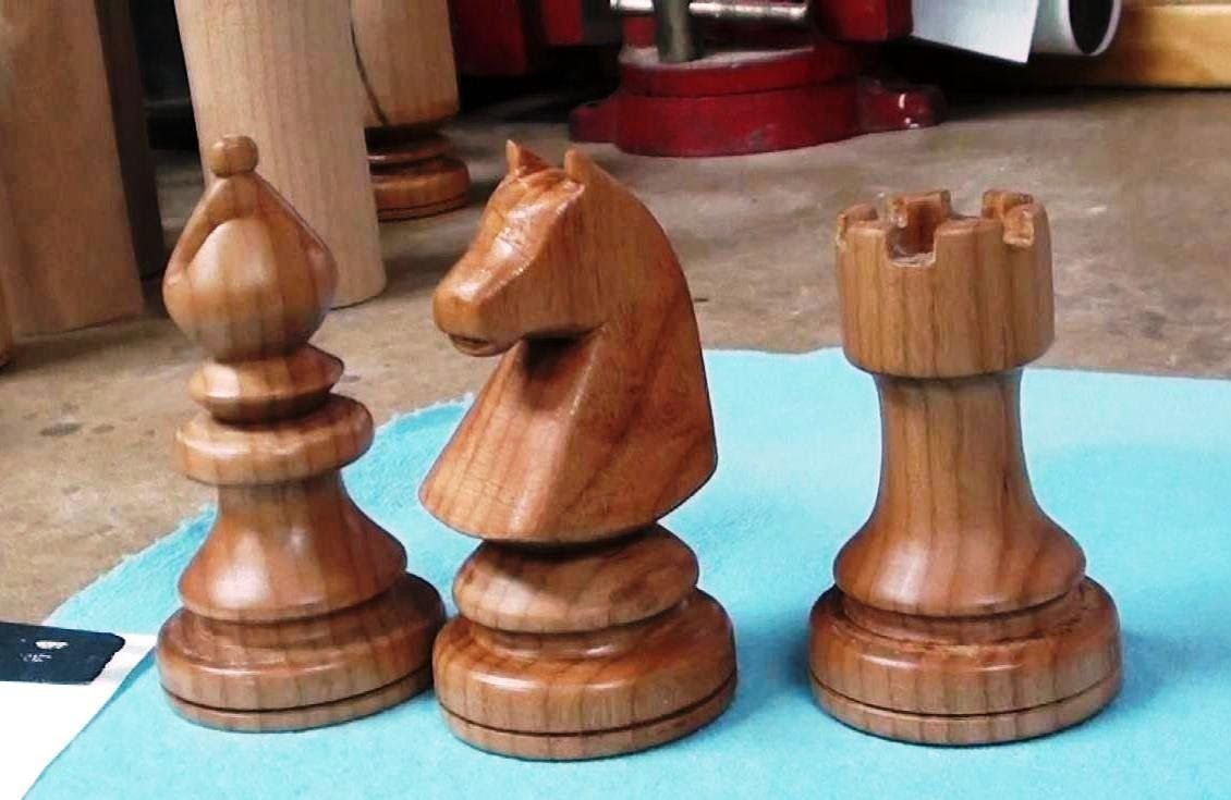 Шахматы на токарном станке