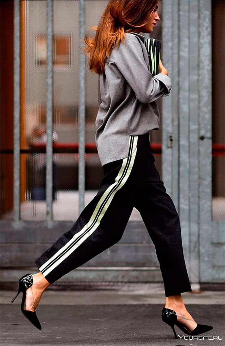 Street Style брюки с лампасами