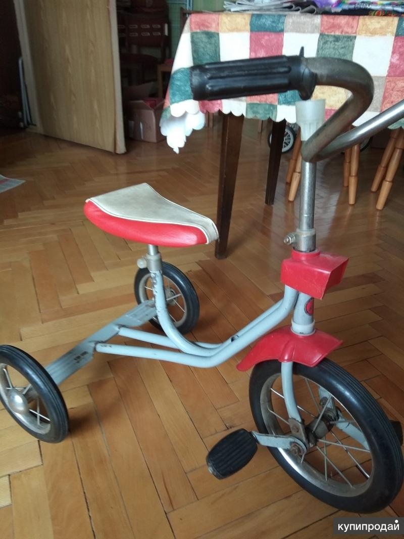 Трёхколёсный велосипед детский СССР