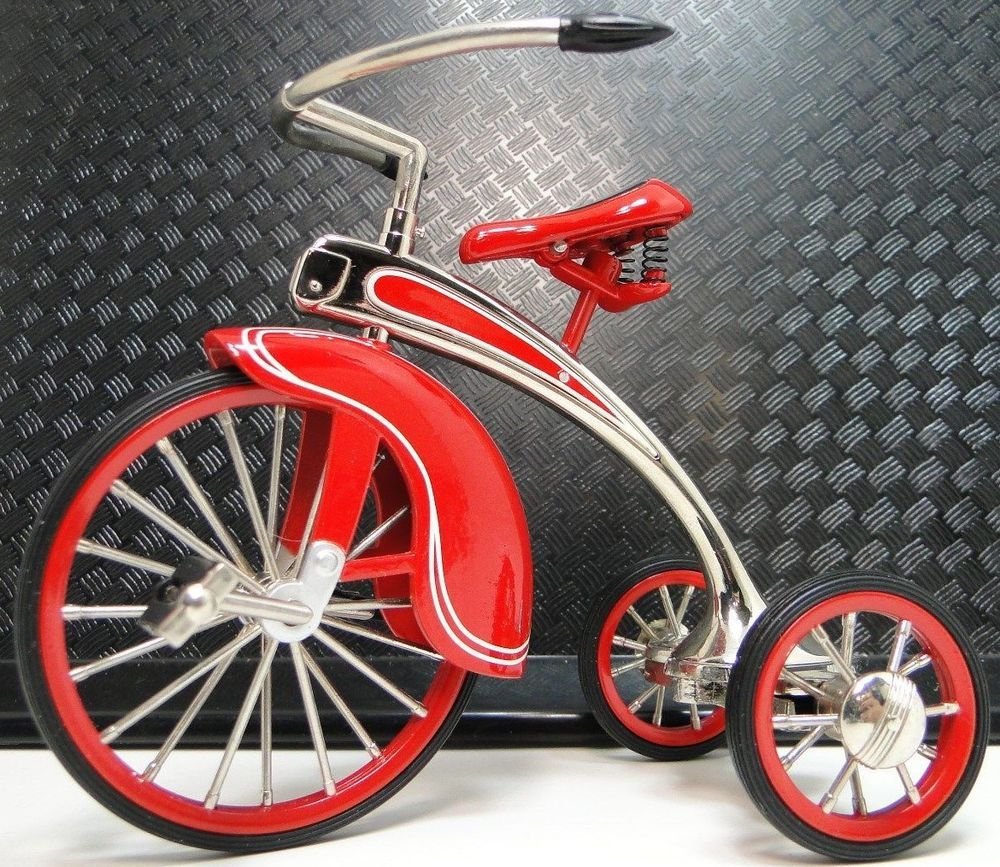 Бугатти трехколесный велосипед