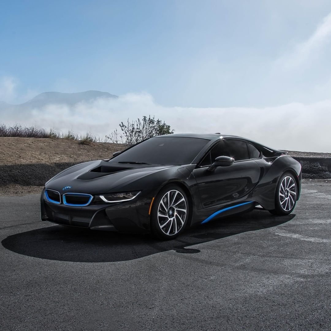 BMW i8