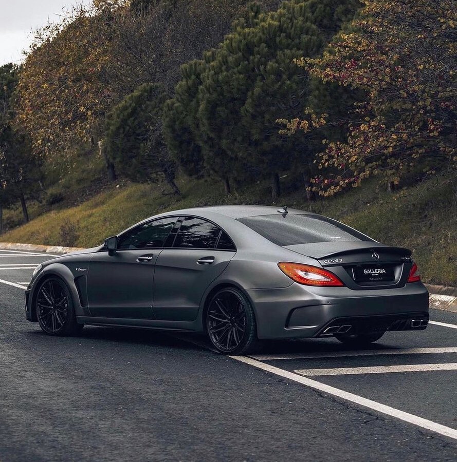 Mercedes Benz CLS 63 AMG