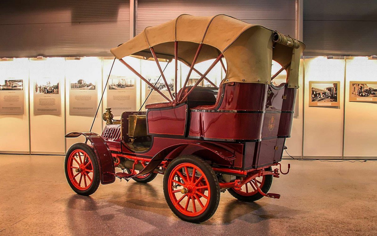 Автомобиль de Dion-bouton 1912 г.