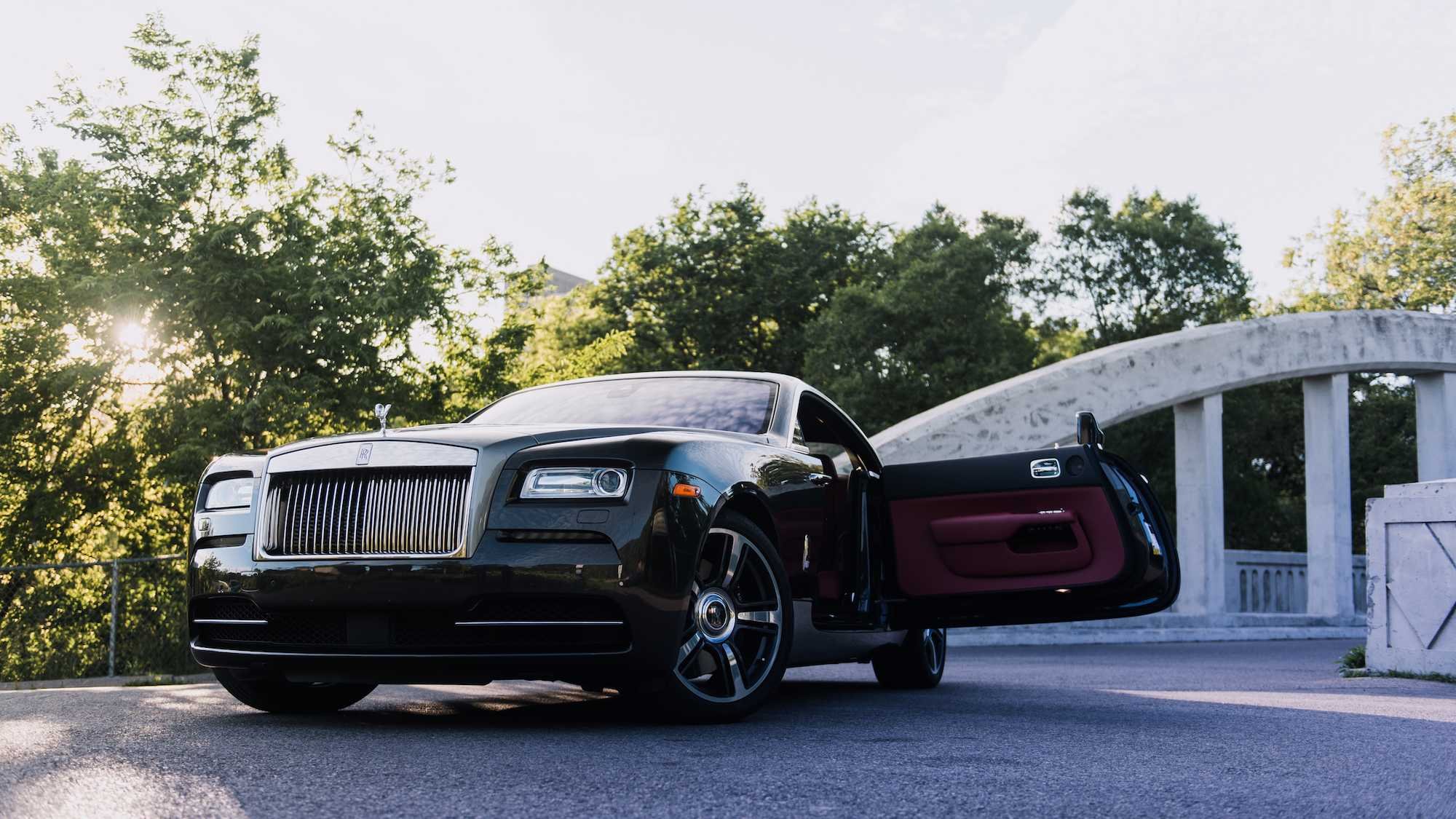 Найками роллс. Роллс Ройс к24. Роллс Ройс Фантом 4. Rolls Royce Phantom Wraith.