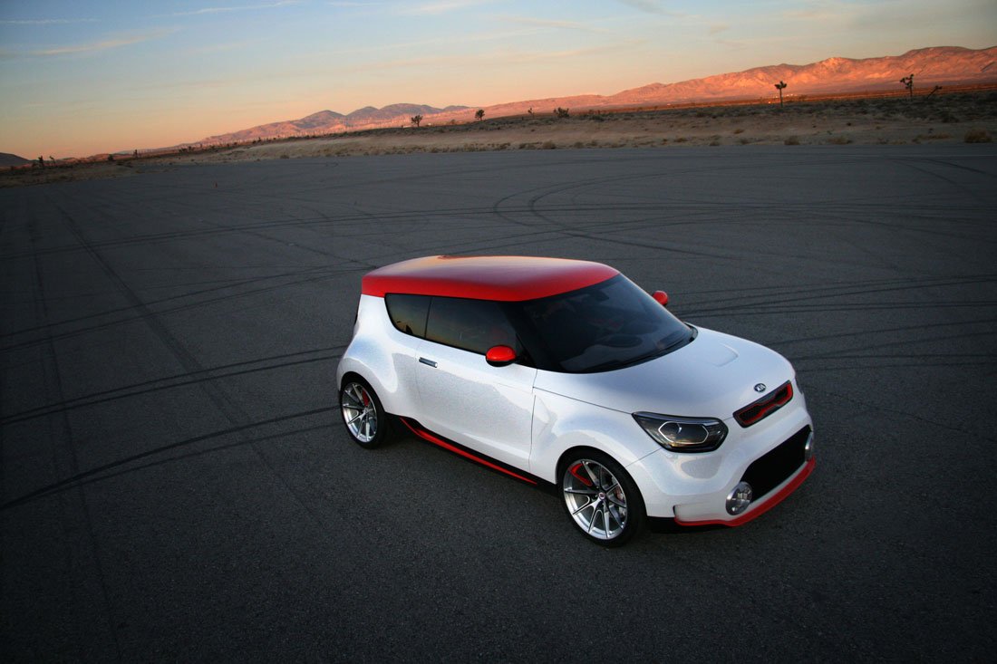 Kia track’STER Concept