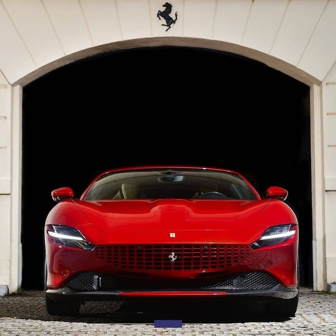 Ferrari ROMA 2019