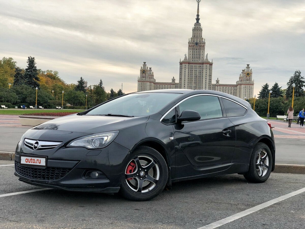 Opel Astra GTC 2015