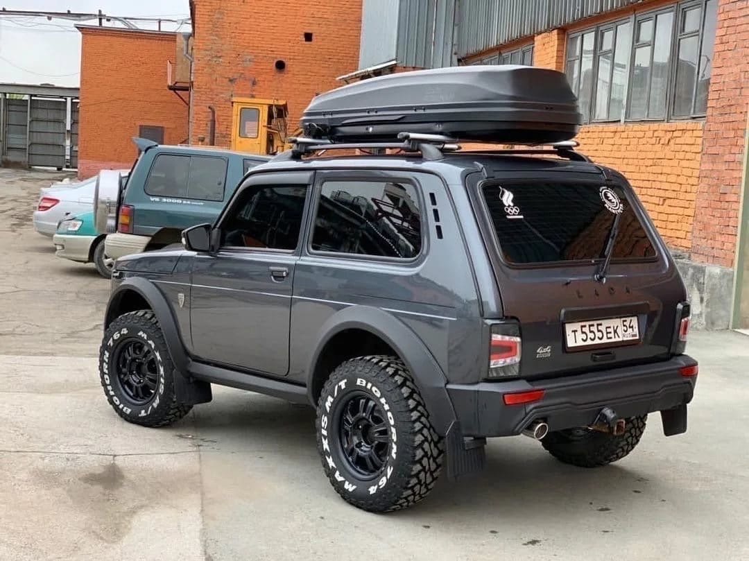 Нива Урбан внедорожный