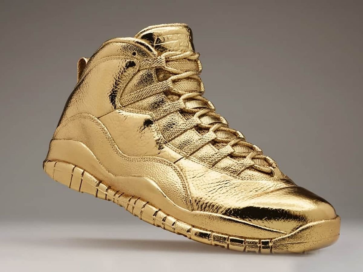Solid Gold ovo x Air Jordan $2.000.000