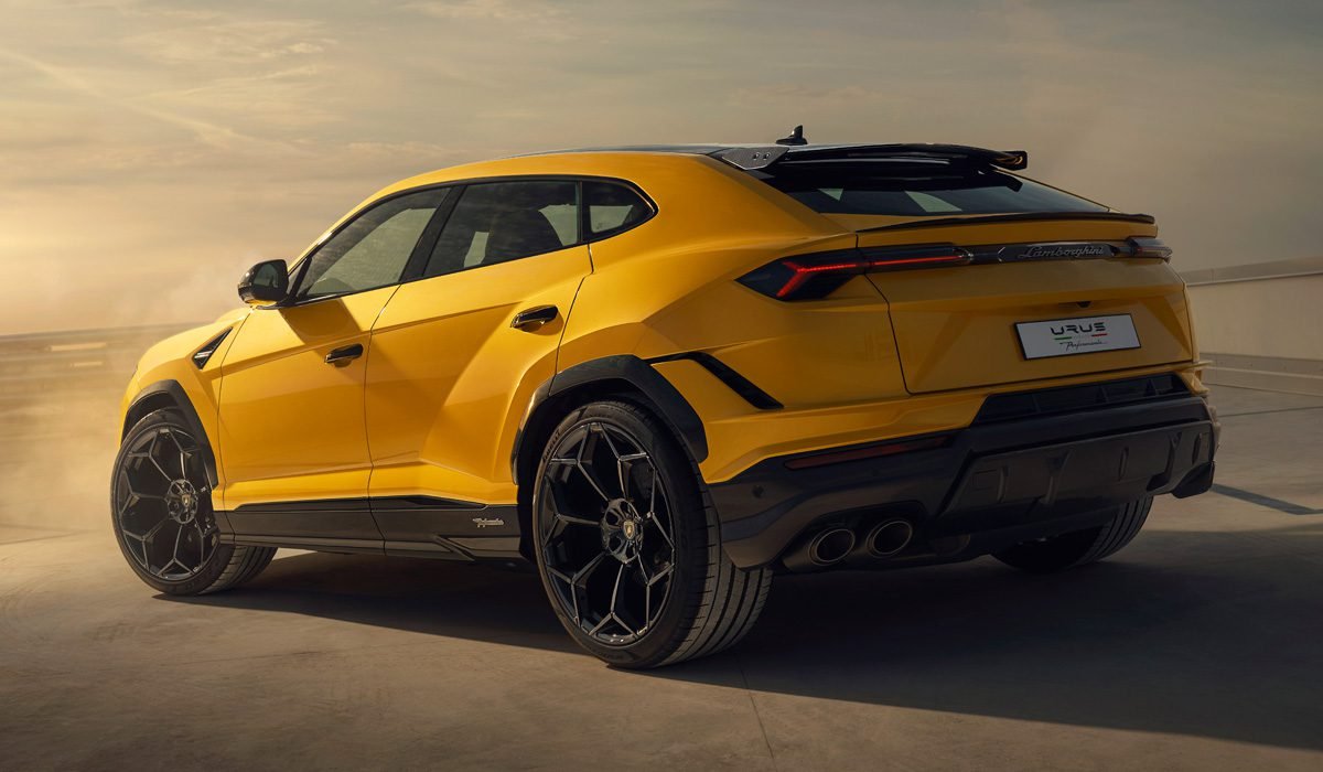 Lamborghini кроссовер Urus